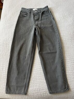 KOTN mom jeans